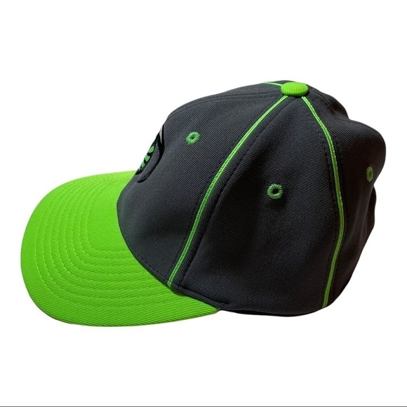 Man Hat - Picture 3 of 7